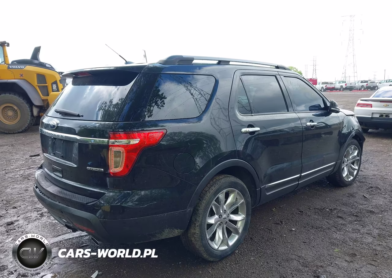 2014 Ford Explorer Xlt VIN:1FM5K7D86EGA48346 - 4