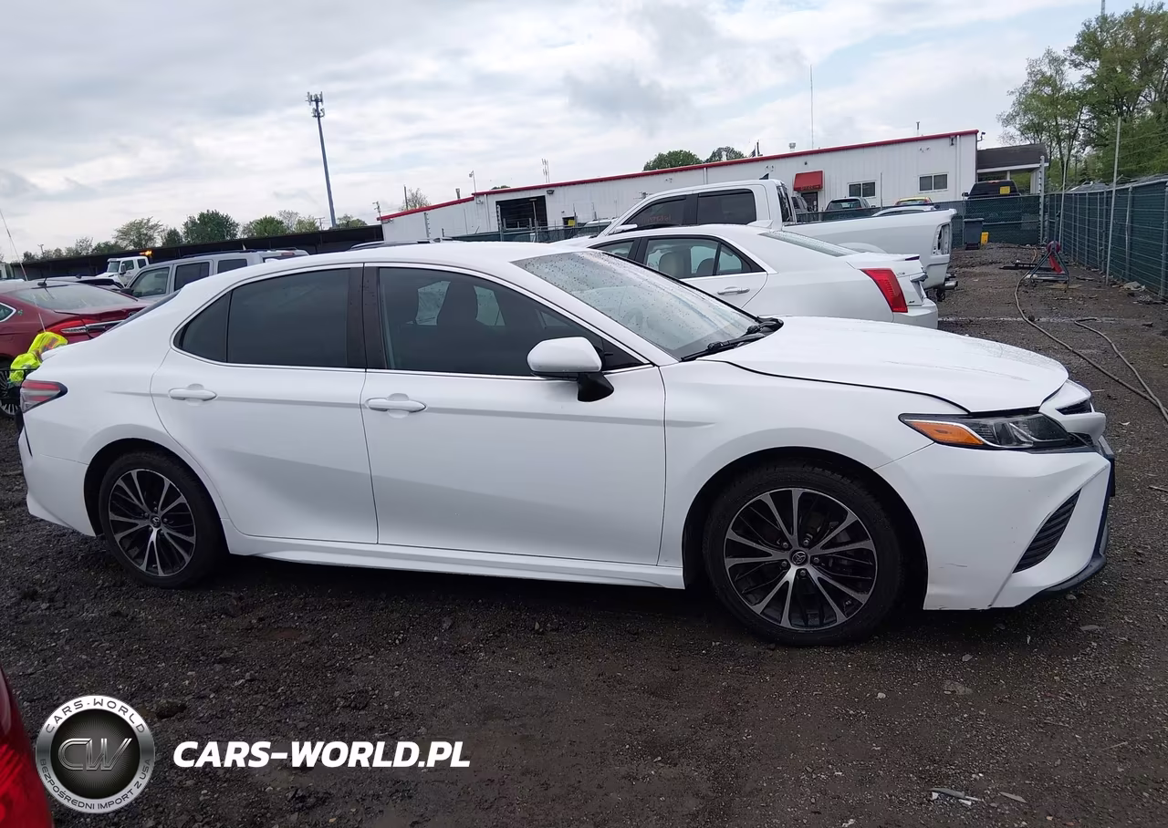 2019 Toyota Camry Se VIN:4T1B11HK2KU182728 - 13
