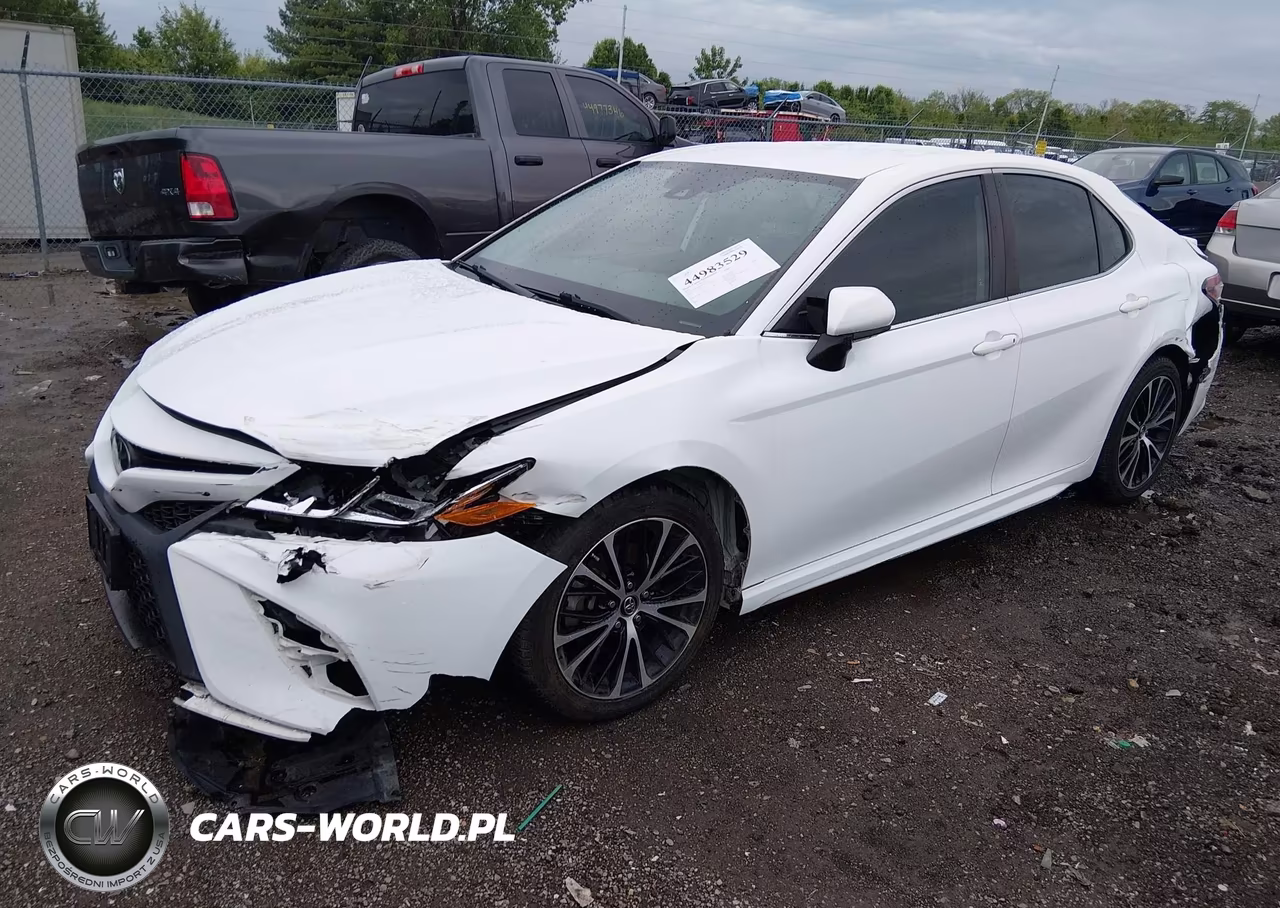 2019 Toyota Camry Se VIN:4T1B11HK2KU182728 - 2