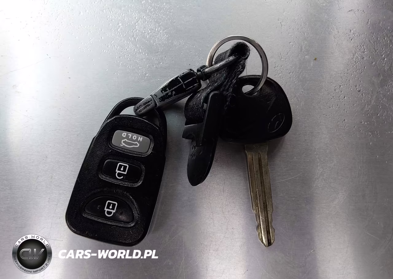 2012 Hyundai Elantra Gls VIN:5NPDH4AE0CH107360 - 11