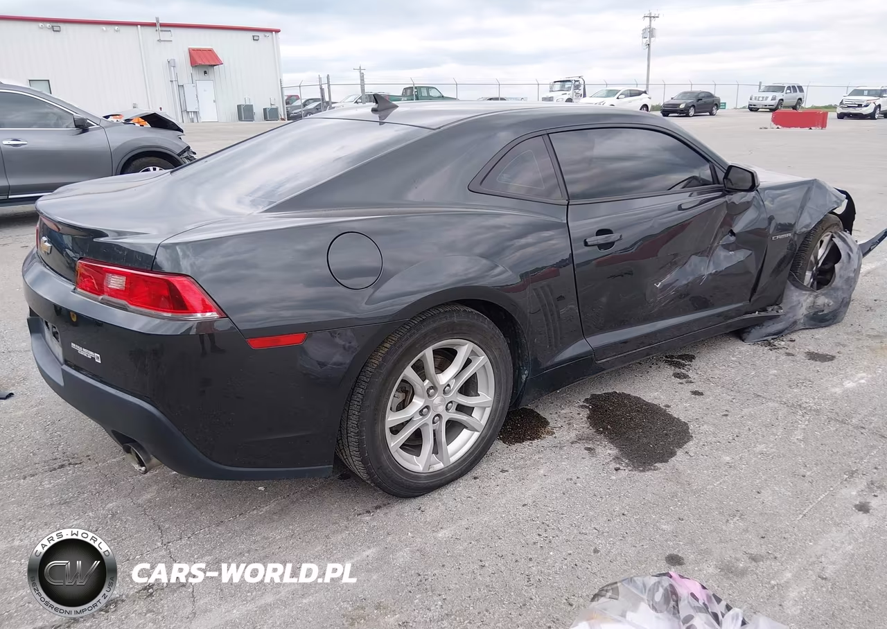 2015 Chevrolet Camaro 1Ls VIN:2G1FA1E34F9134419 - 4