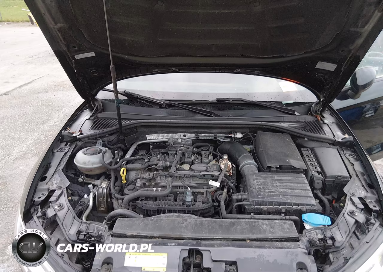 2018 Audi A3 2.0T Premium-2.0T Tech Premium VIN:WAUB8GFF9J1022206 - 10