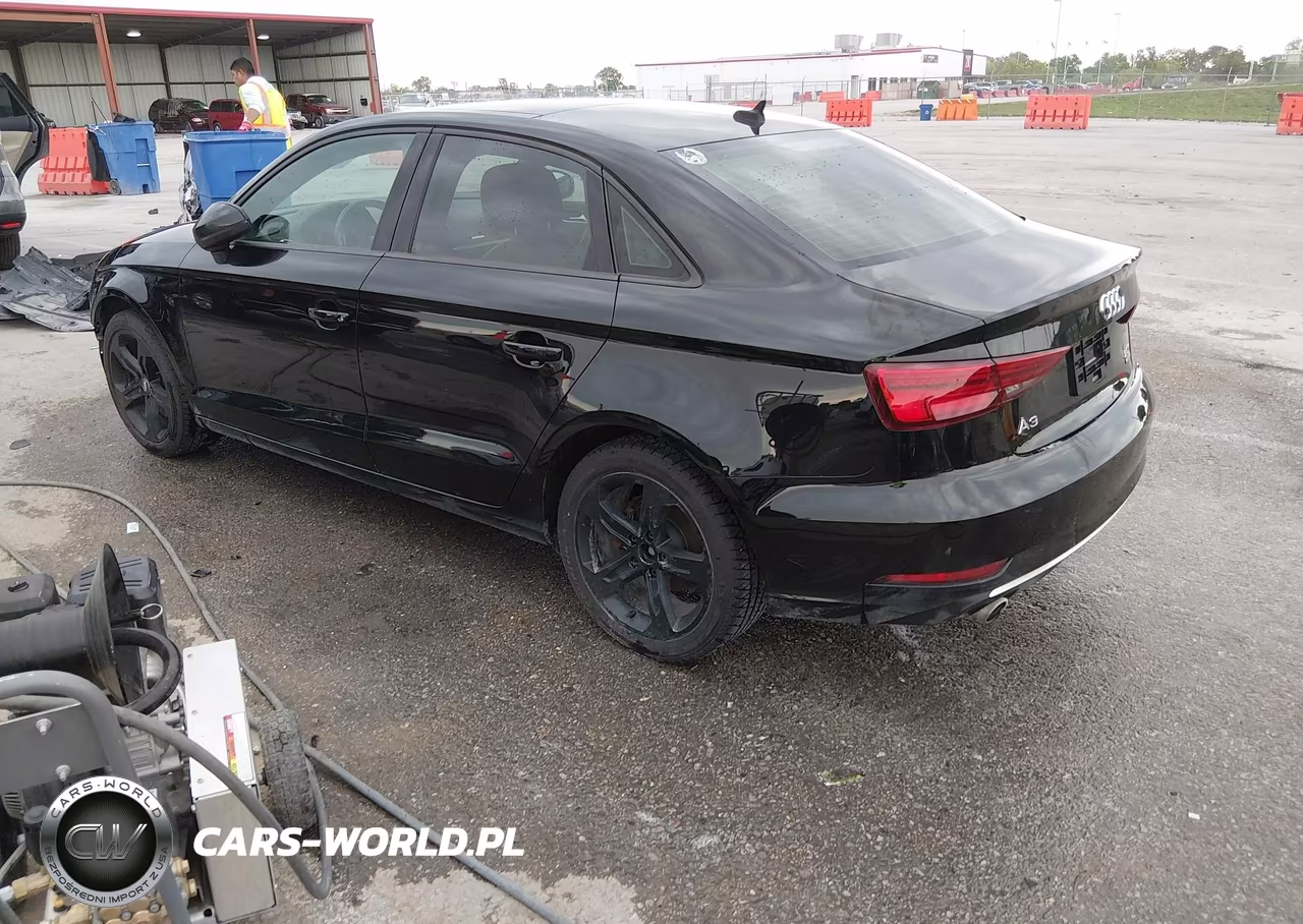 2018 Audi A3 2.0T Premium-2.0T Tech Premium VIN:WAUB8GFF9J1022206 - 3