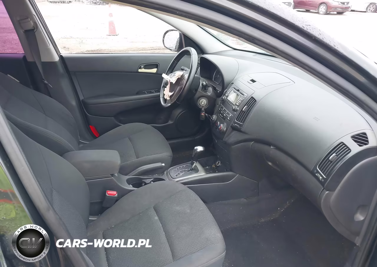 2009 Hyundai Elantra Touring VIN:KMHDC86E59U039159 - 5