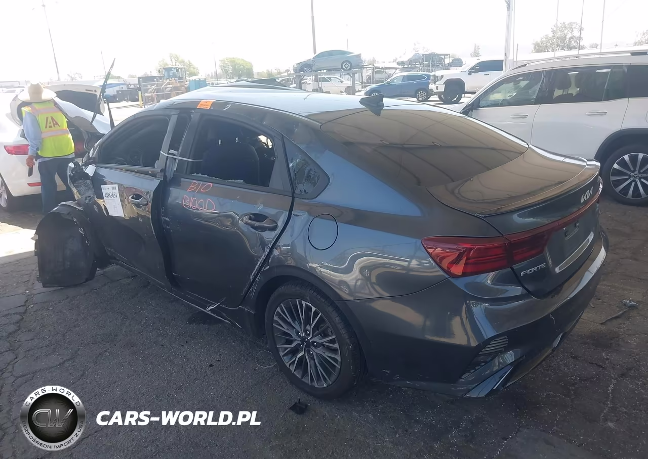 2024 Kia Forte Gt-Line VIN:3KPF54AD9RE707185 - 3