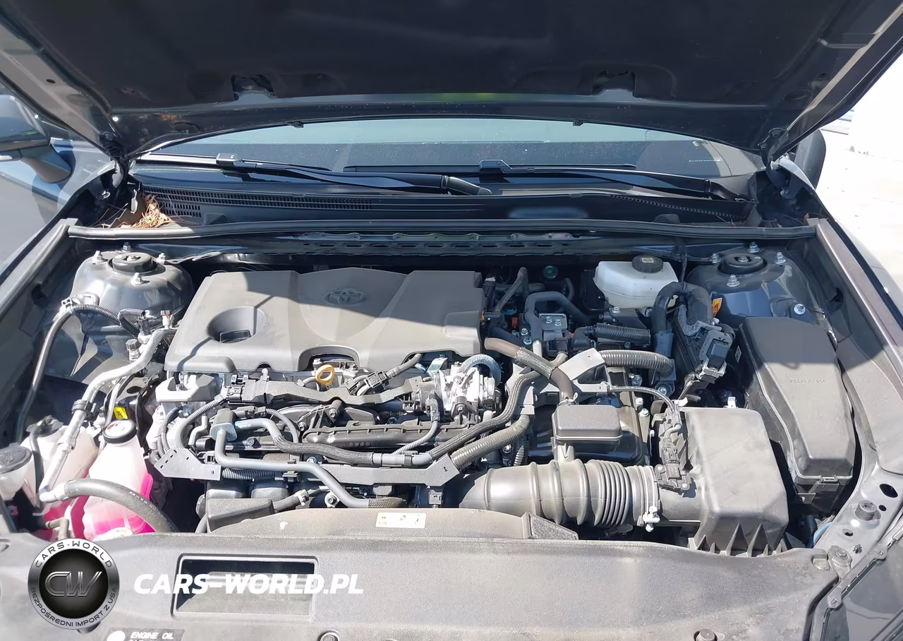 2025 Toyota Camry Le VIN:4T1DAACK3SU092228 - 10