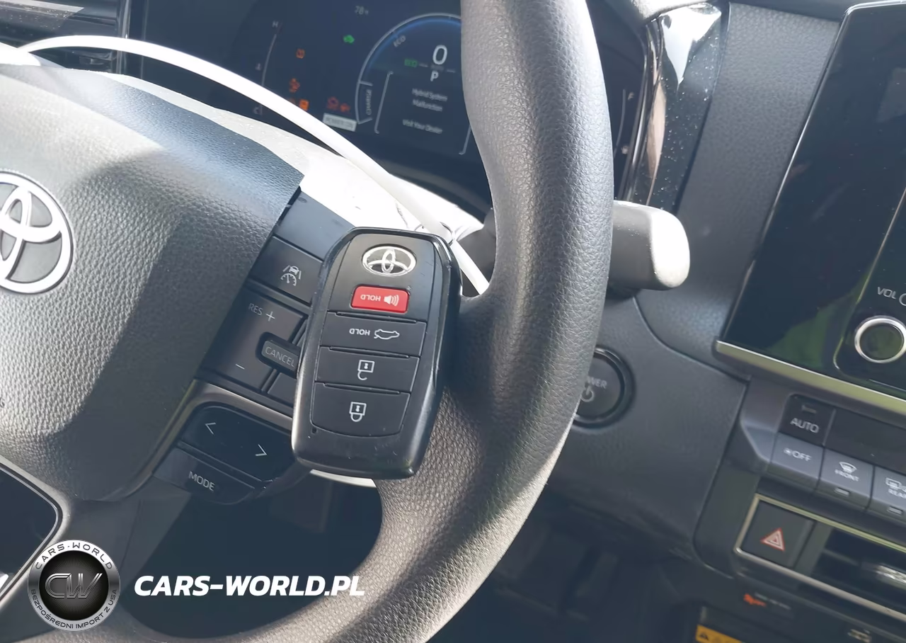 2025 Toyota Camry Le VIN:4T1DAACK3SU092228 - 11