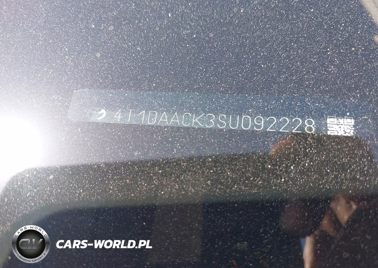 2025 Toyota Camry Le VIN:4T1DAACK3SU092228 - 9