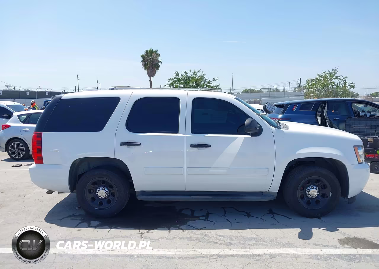 2014 Chevrolet Tahoe Commercial Fleet VIN:1GNLC2E00ER174797 - 13