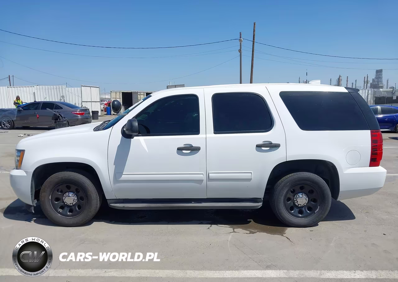 2014 Chevrolet Tahoe Commercial Fleet VIN:1GNLC2E00ER174797 - 14