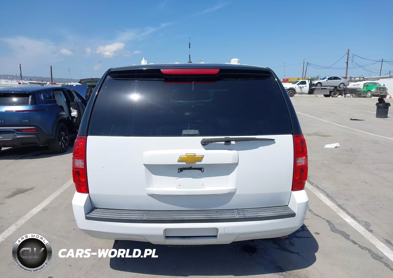 2014 Chevrolet Tahoe Commercial Fleet VIN:1GNLC2E00ER174797 - 16