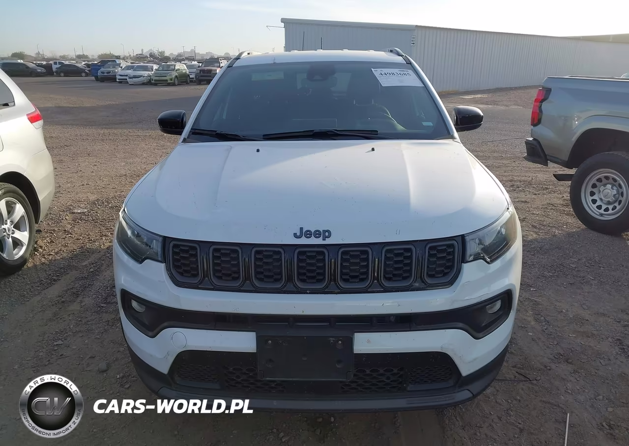 2025 Jeep Compass Latitude 4X4 VIN:3C4NJDBN8ST618112 - 12