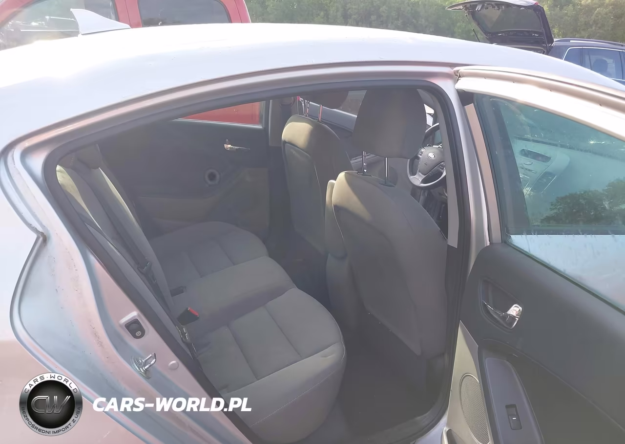 2015 Kia Forte Lx VIN:KNAFK4A63F5433240 - 8