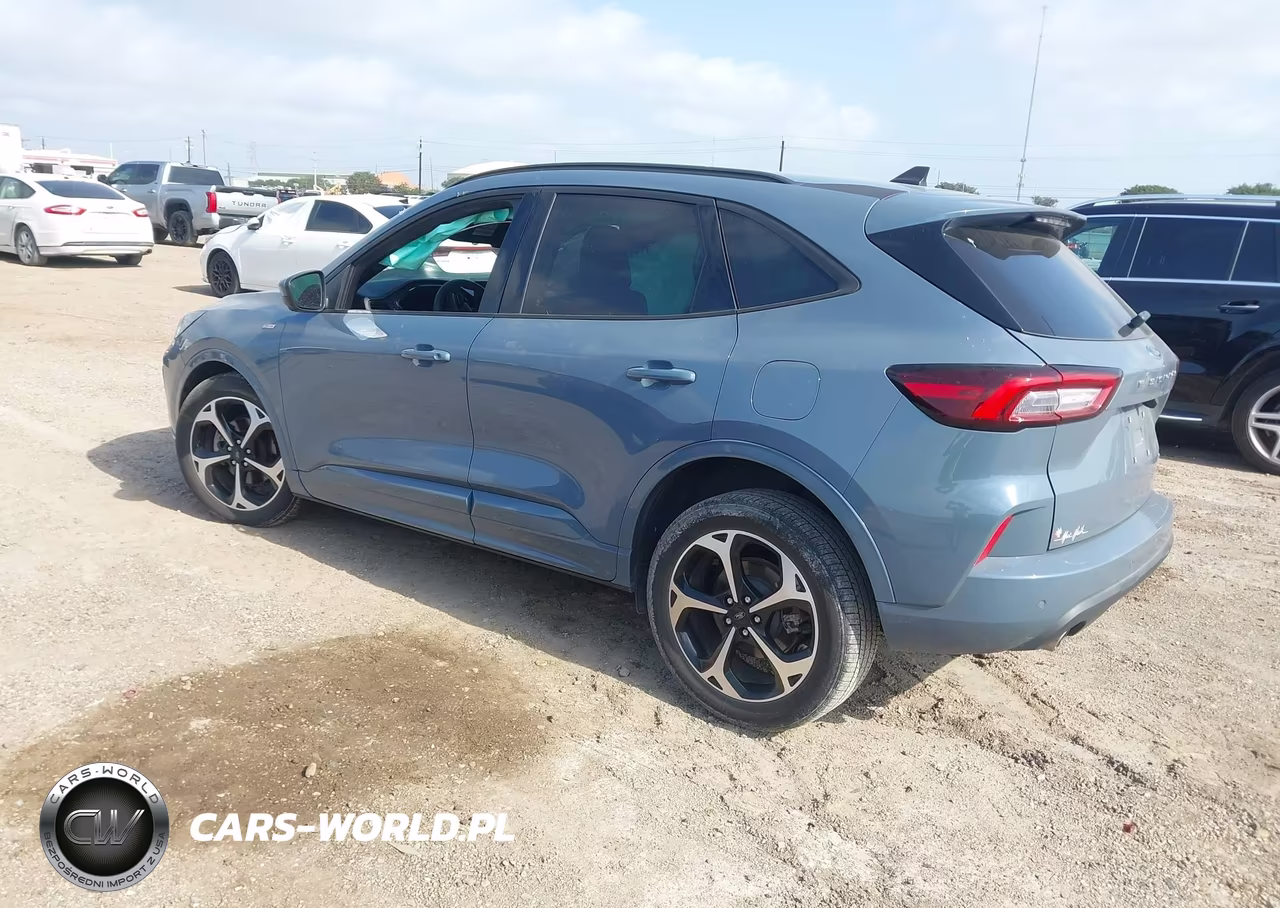 2023 Ford Escape St-Line Select VIN:1FMCU9NA4PUA97161 - 3