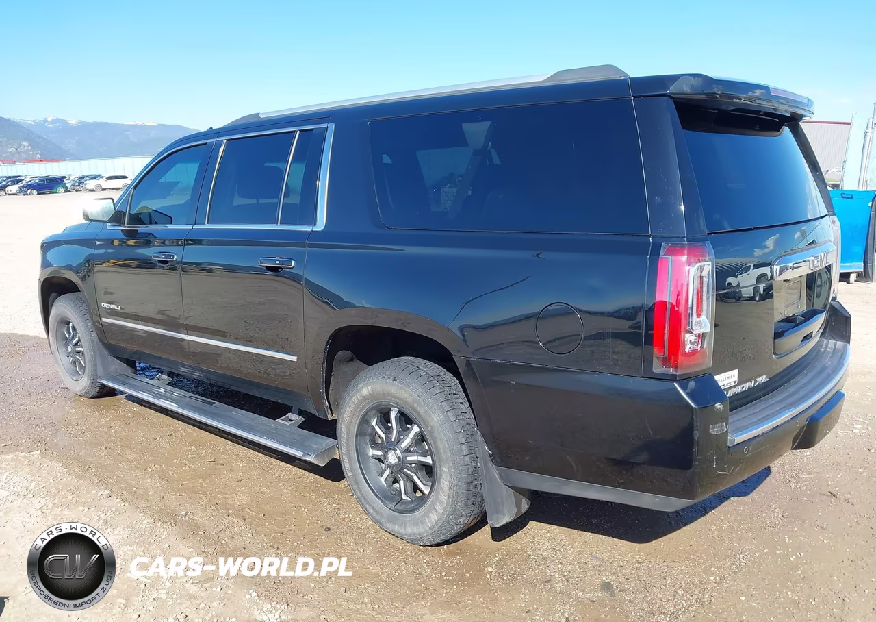 2017 GMC Yukon Xl Denali VIN:1GKS2HKJ5HR111842 - 3