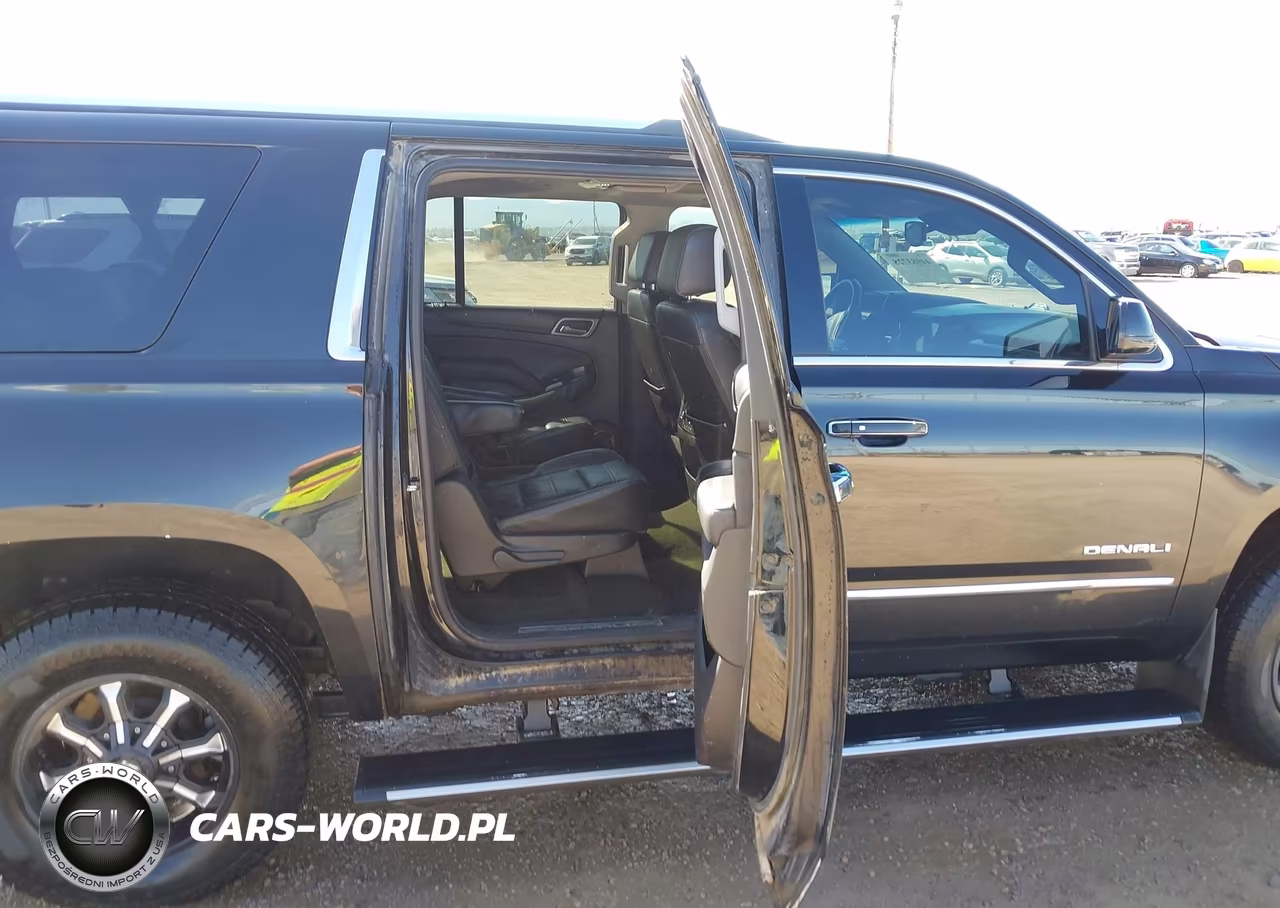 2017 GMC Yukon Xl Denali VIN:1GKS2HKJ5HR111842 - 8
