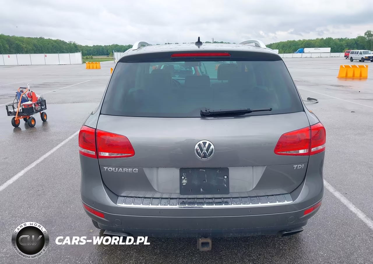 2012 Volkswagen Touareg Tdi Lux VIN:WVGFK9BP8CD002378 - 16