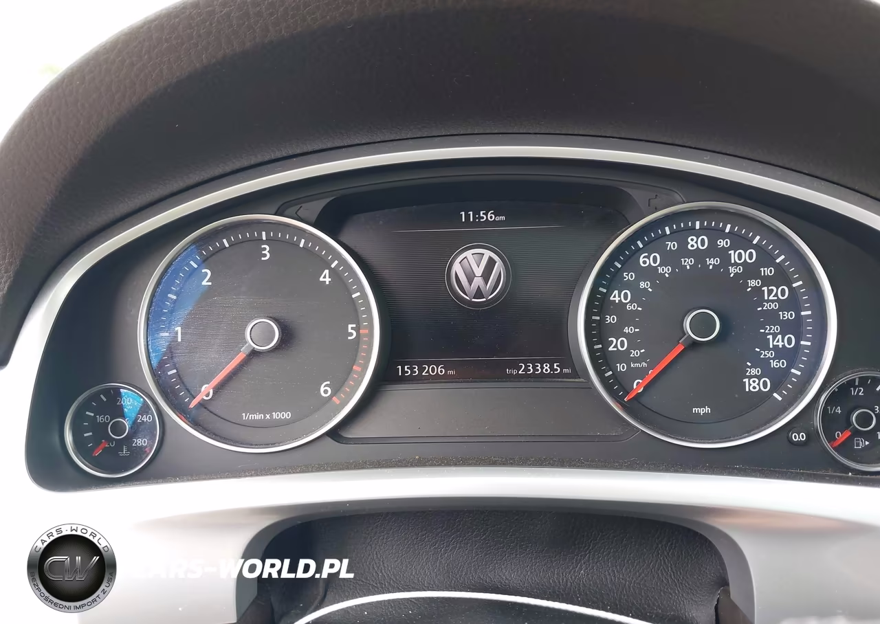 2012 Volkswagen Touareg Tdi Lux VIN:WVGFK9BP8CD002378 - 7