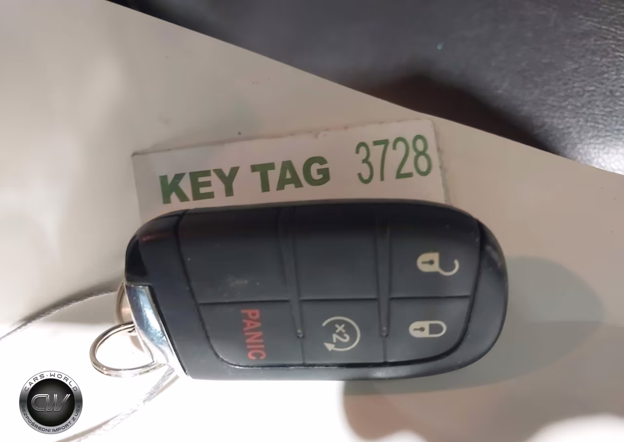 2020 Jeep Compass Latitude 4X4 VIN:3C4NJDBB2LT112539 - 11