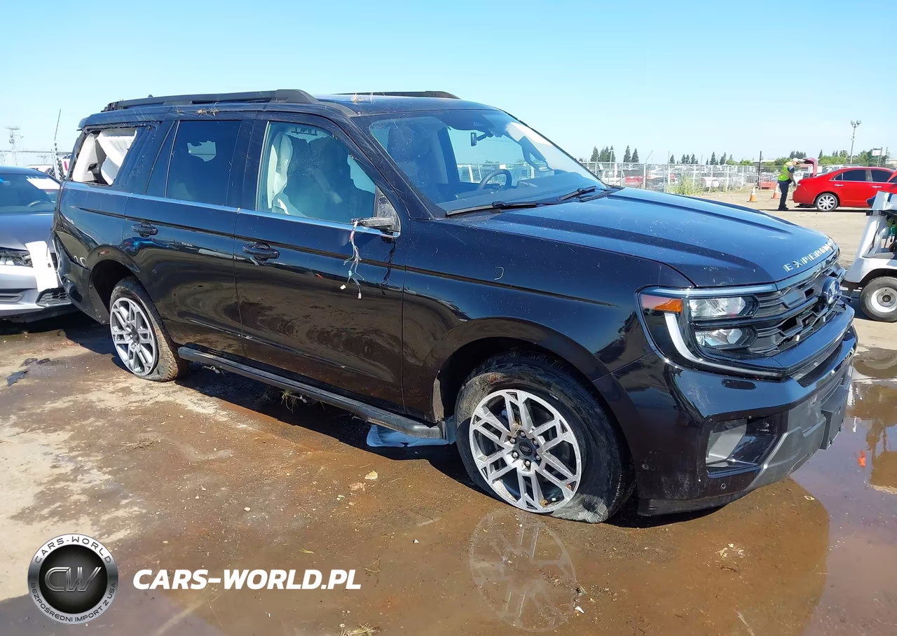 2025 Ford Expedition Active – zdjęcie 1 z 17