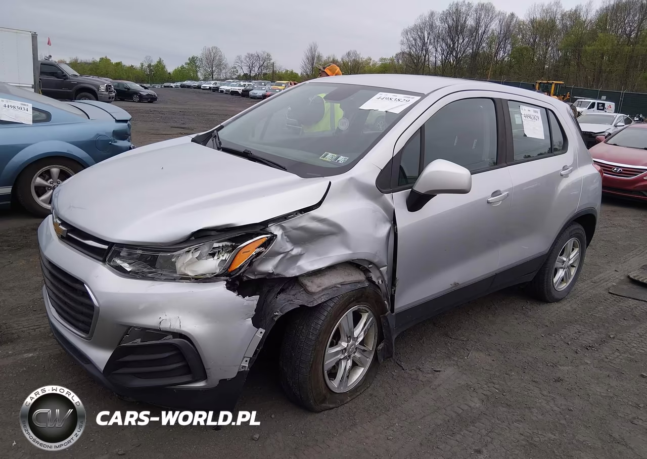 2018 Chevrolet Trax Ls VIN:3GNCJNSB6JL246956 - 2