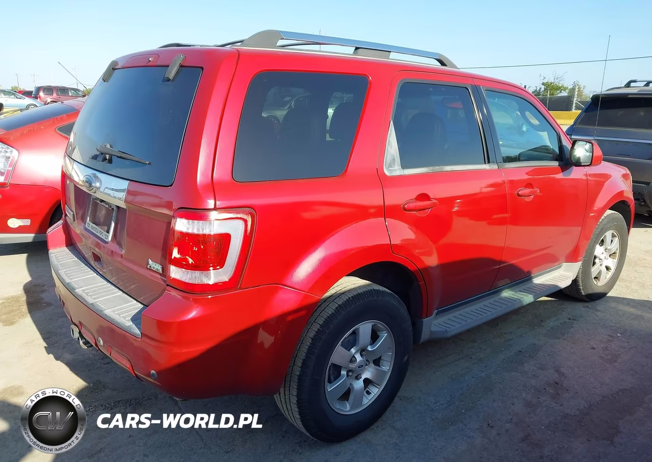 2010 Ford Escape Limited VIN:1FMCU0EG1AKA70096 - 4