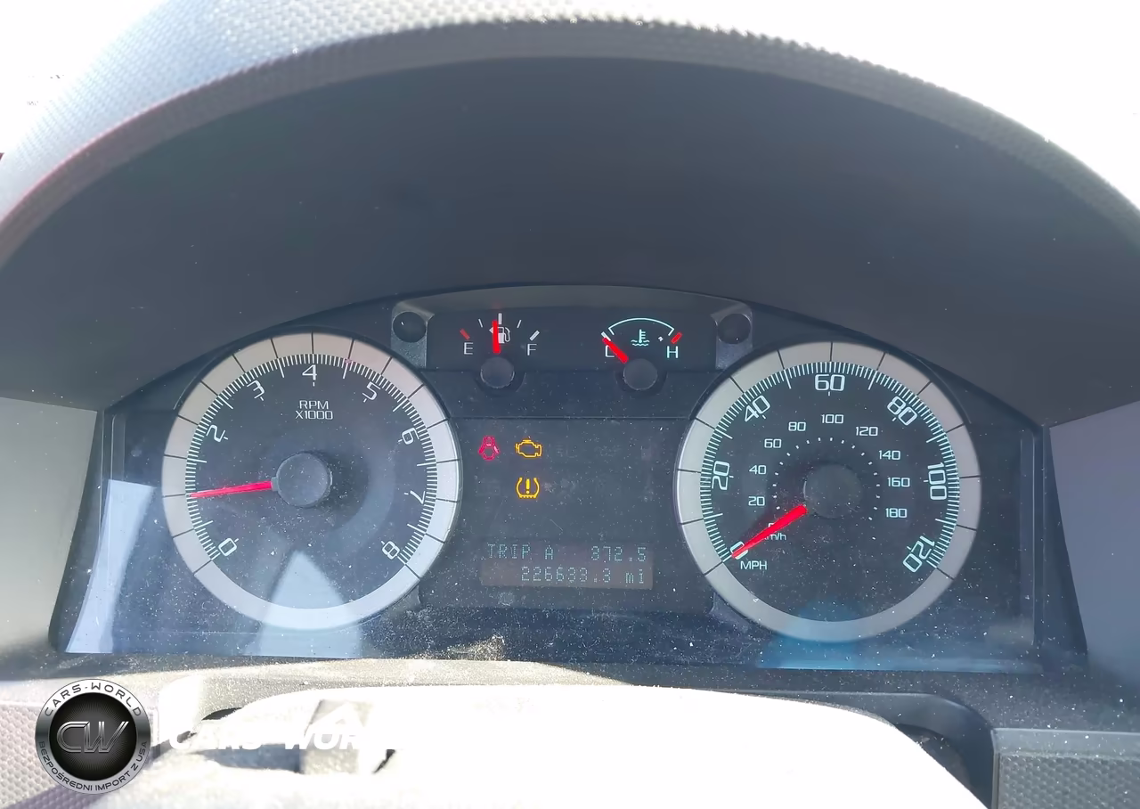 2010 Ford Escape Limited VIN:1FMCU0EG1AKA70096 - 7