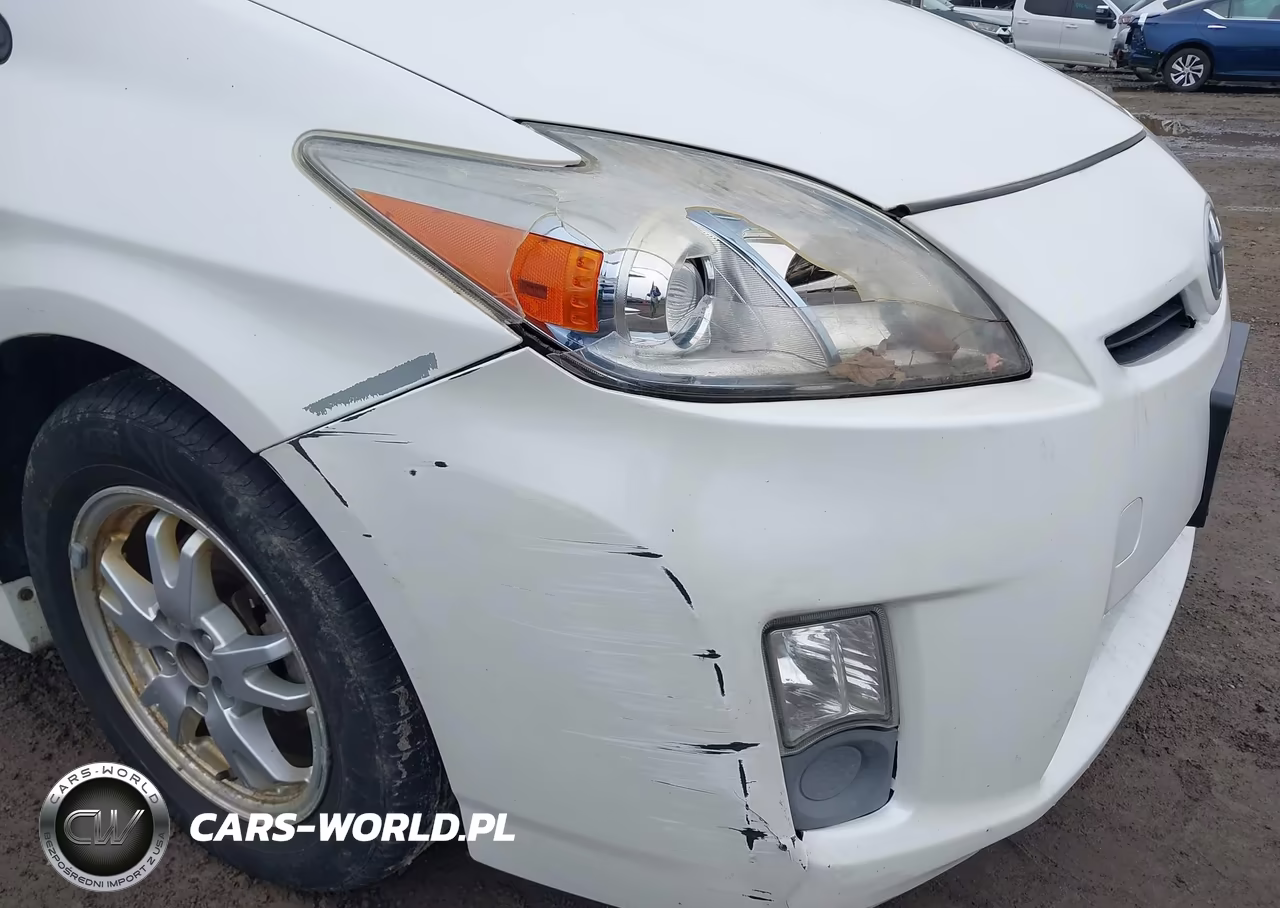 2011 Toyota Prius Three VIN:JTDKN3DU1B5309670 - 6