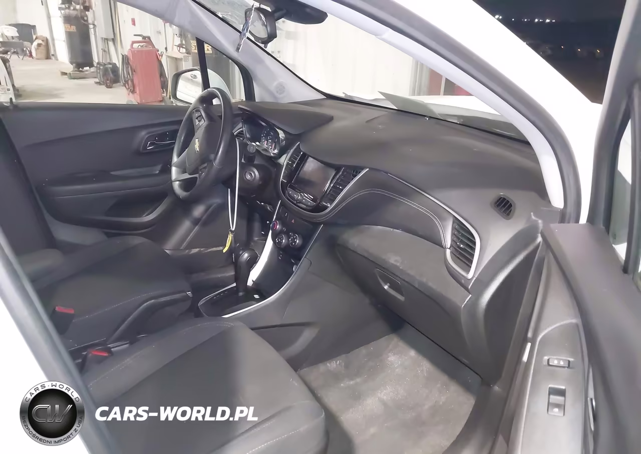 2020 Chevrolet Trax Fwd Ls VIN:3GNCJKSB5LL289203 - 5