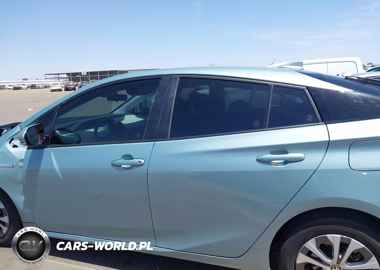 2019 Toyota Prius Le VIN:JTDL9RFU0K3003063 - 15