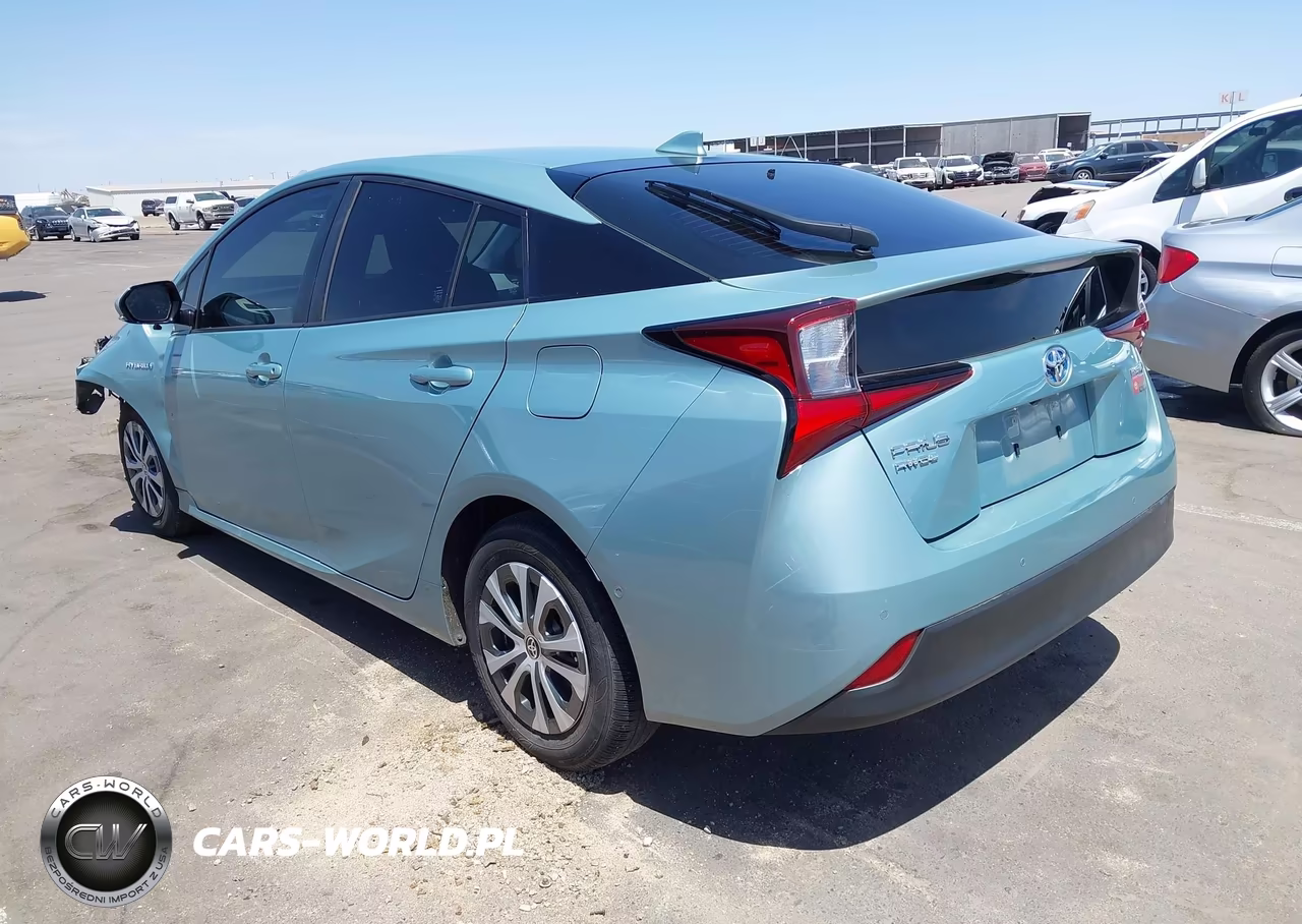 2019 Toyota Prius Le VIN:JTDL9RFU0K3003063 - 3