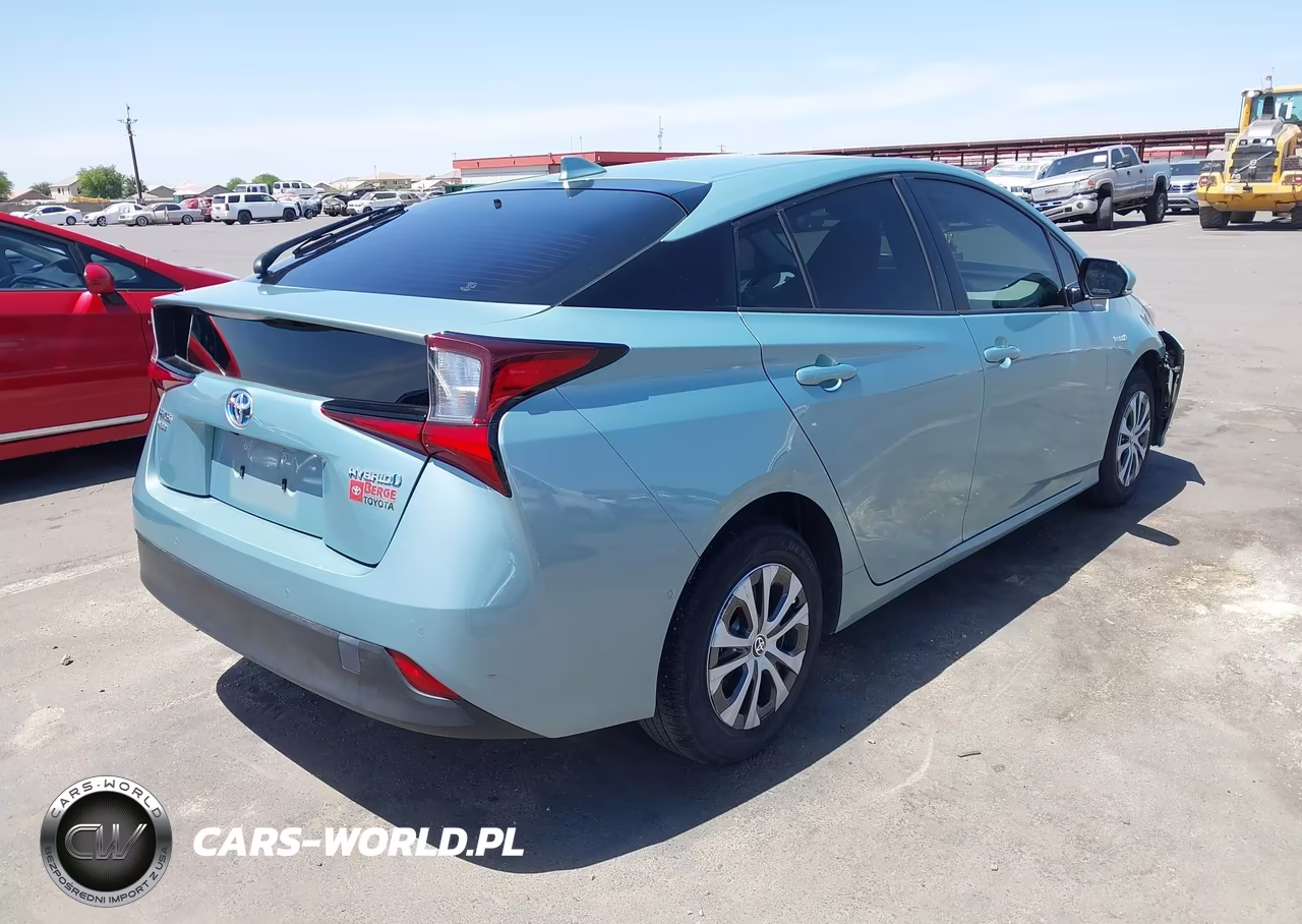 2019 Toyota Prius Le VIN:JTDL9RFU0K3003063 - 4