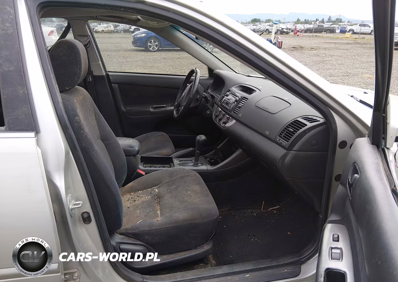 2002 Toyota Camry Le-Se-Xle VIN:JTDBF32KX20029595 - 5