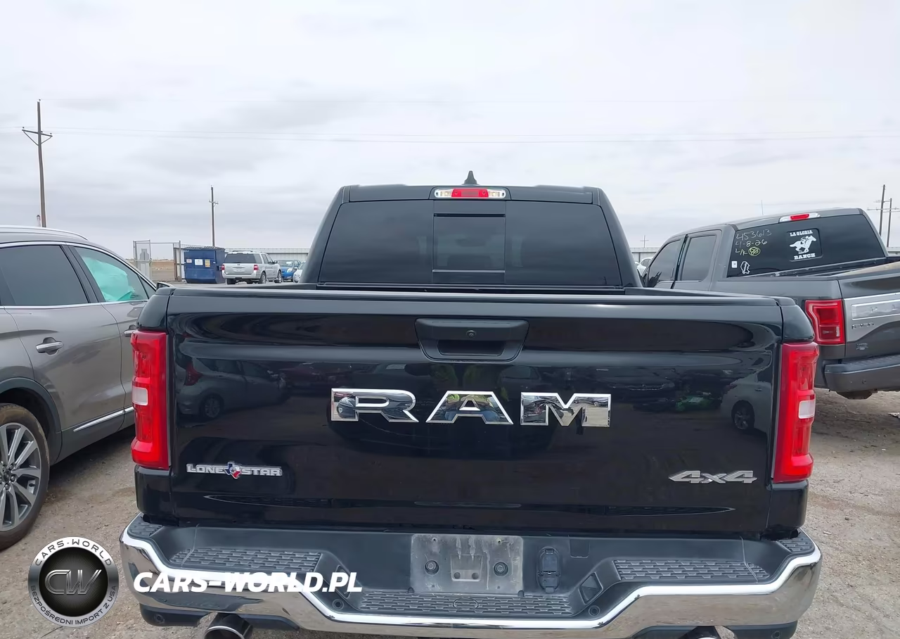 2025 Ram 1500 Lone Star 4X4 5'7 Box VIN:1C6SRFFP8SN601014 - 16