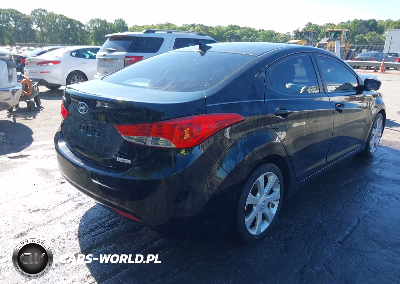2012 Hyundai Elantra Limited VIN:5NPDH4AE9CH104456 - 4