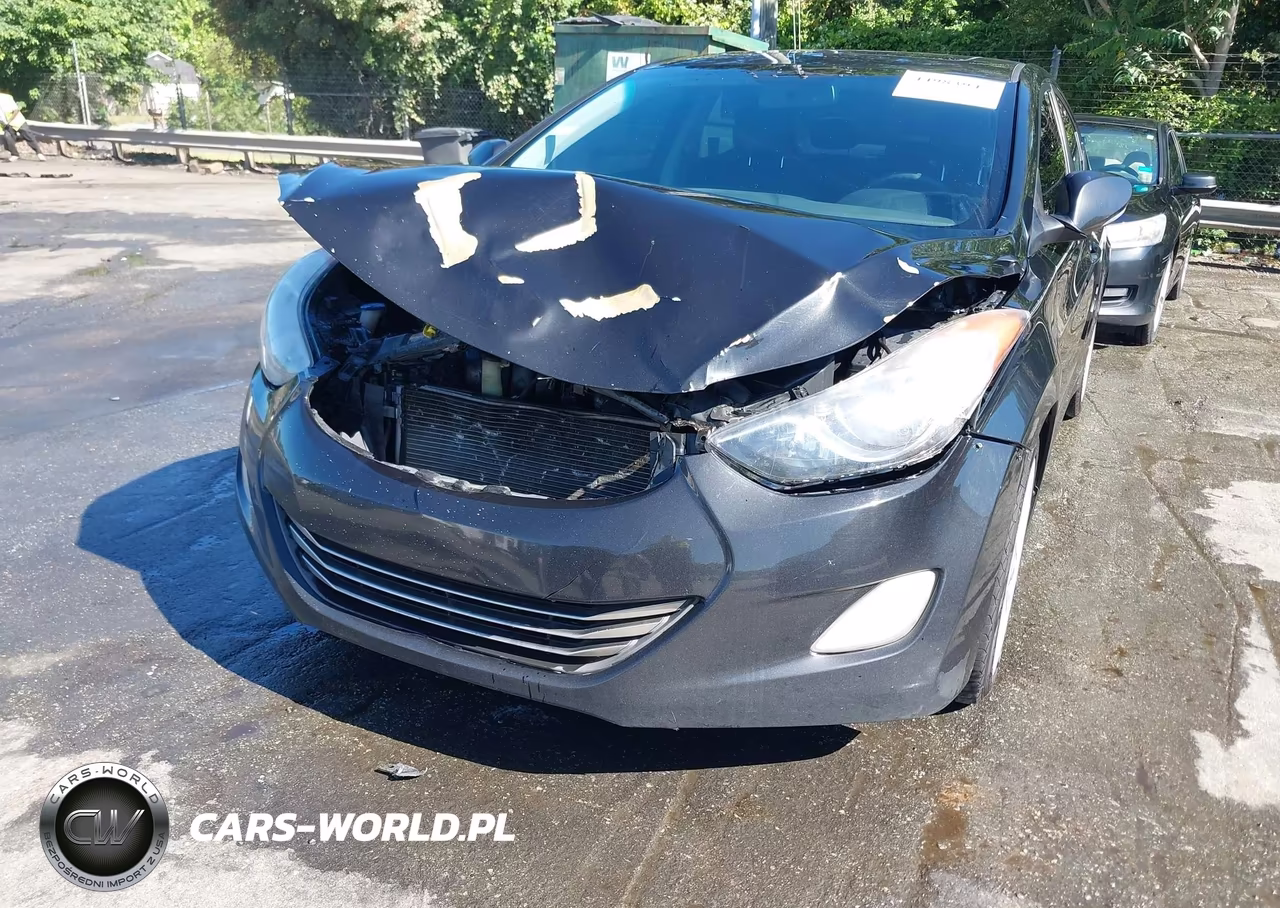2012 Hyundai Elantra Limited VIN:5NPDH4AE9CH104456 - 6