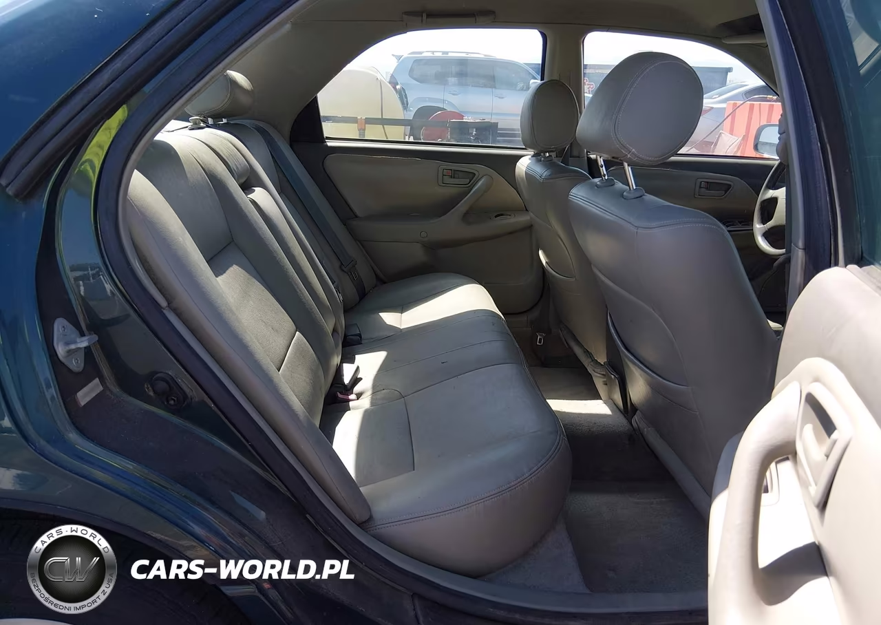 1997 Toyota Camry Le VIN:JT2BG22K5V0057700 - 8