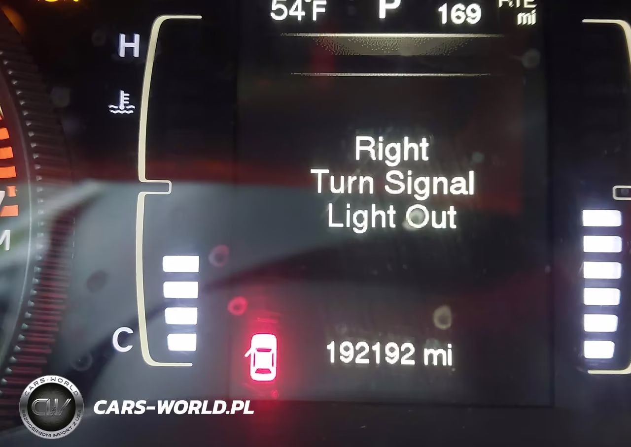 2016 Jeep Cherokee Sport VIN:1C4PJMAB9GW262416 - 16