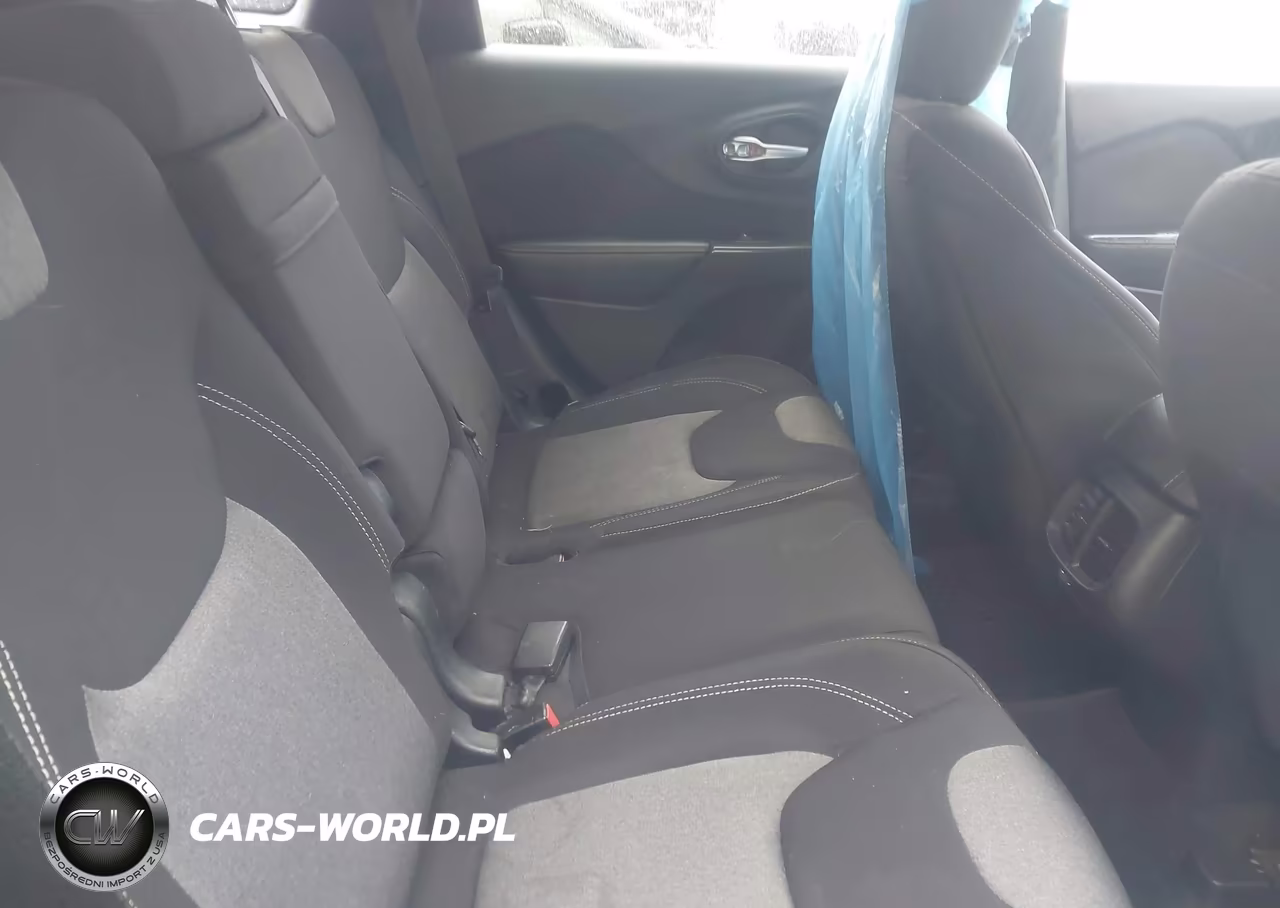 2016 Jeep Cherokee Sport VIN:1C4PJMAB9GW262416 - 8
