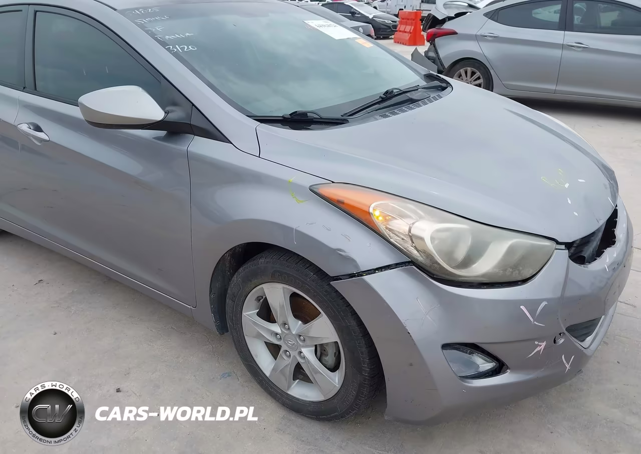 2013 Hyundai Elantra Gls-Limited VIN:KMHDH4AE0DU498335 - 18