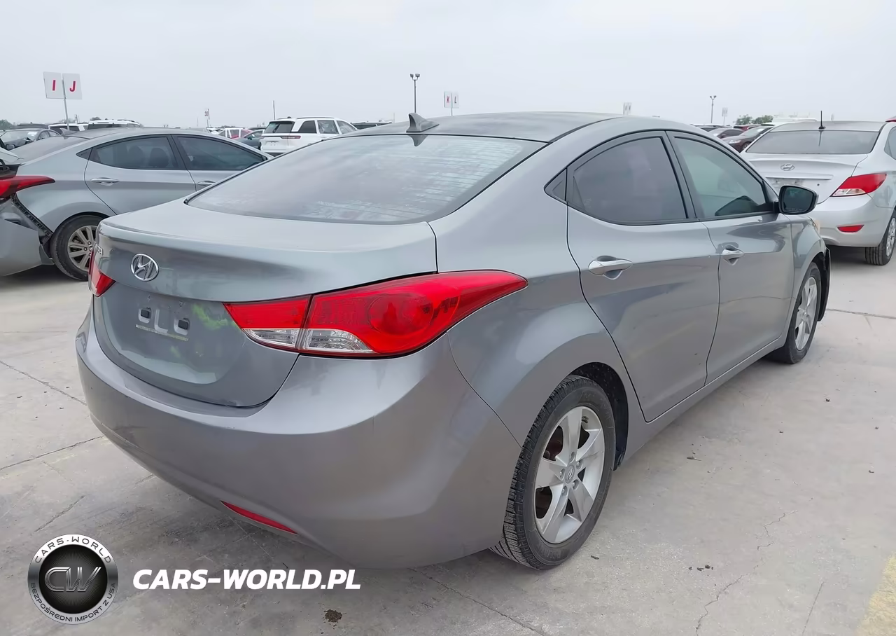 2013 Hyundai Elantra Gls-Limited VIN:KMHDH4AE0DU498335 - 4