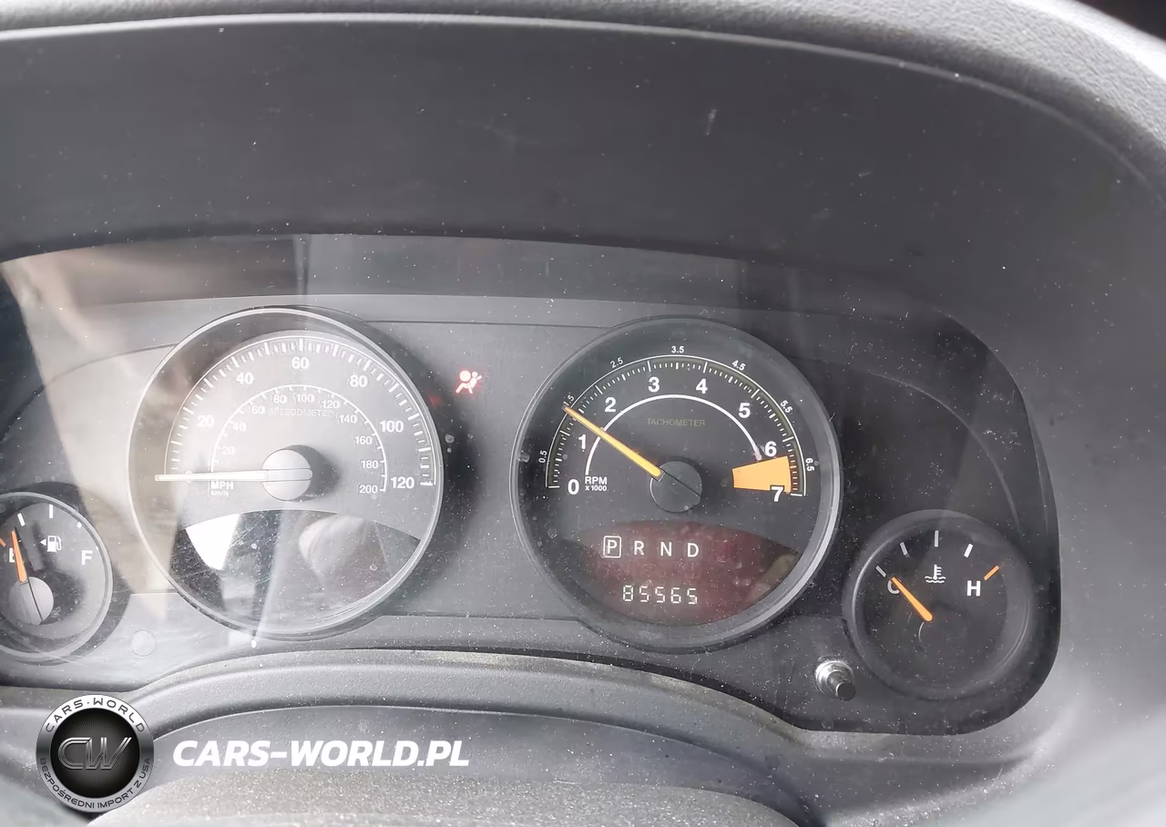 2014 Jeep Compass Sport VIN:1C4NJDBB5ED815769 - 7