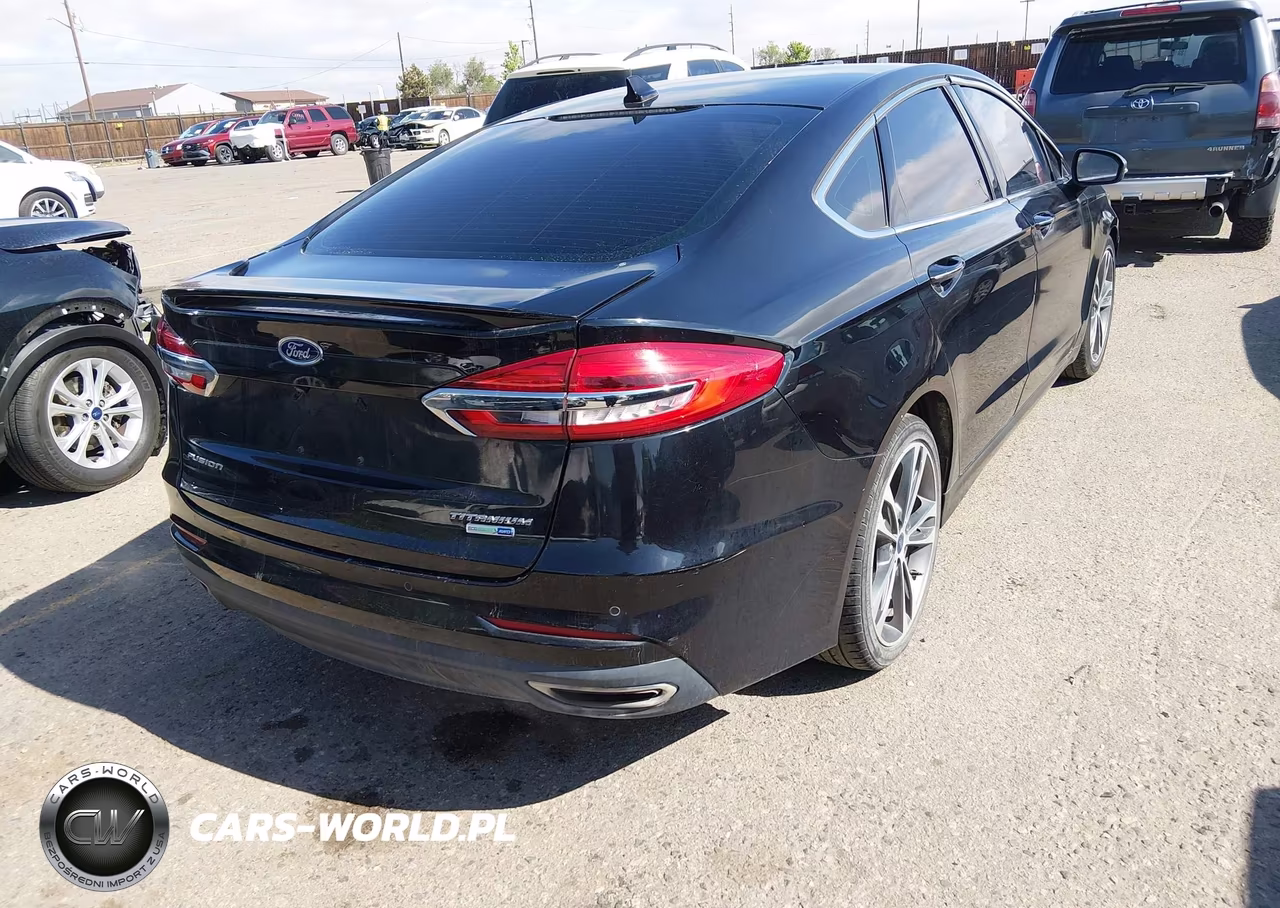 2020 Ford Fusion Titanium VIN:3FA6P0D95LR151246 - 4