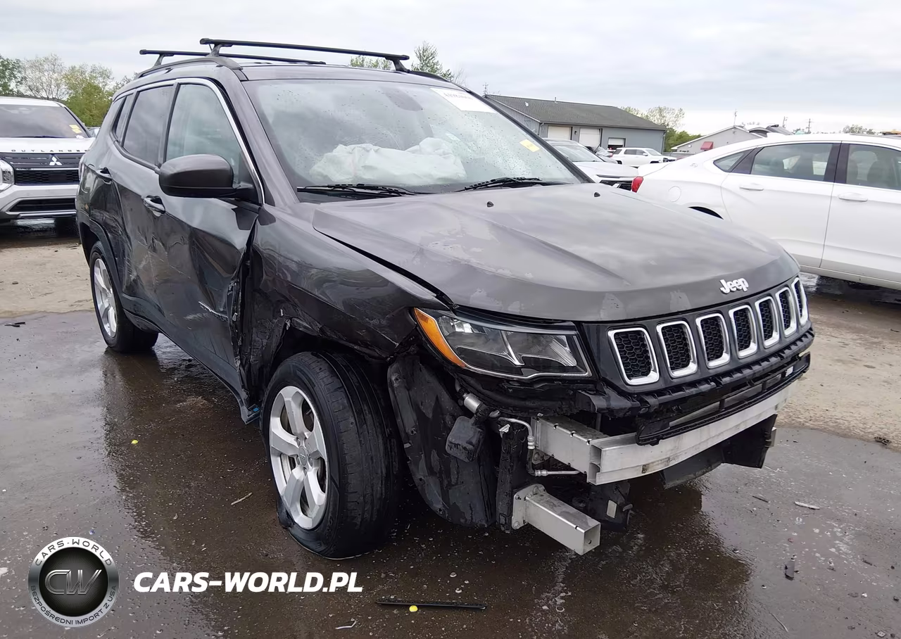2019 Jeep Compass Latitude 4X4 VIN:3C4NJDBB2KT734668 - 6