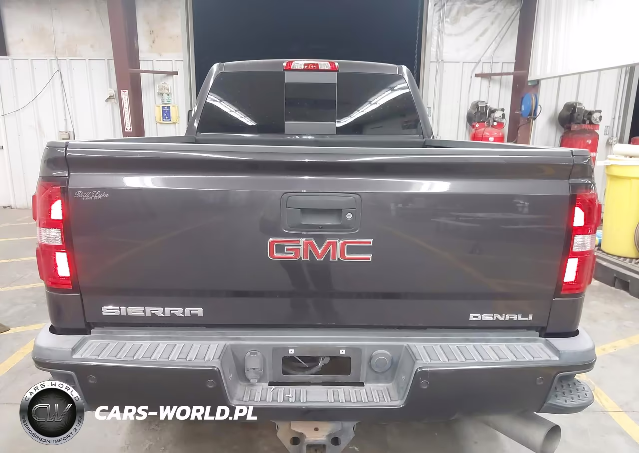 2015 GMC Sierra 2500Hd Denali VIN:1GT120E81FF643685 - 16