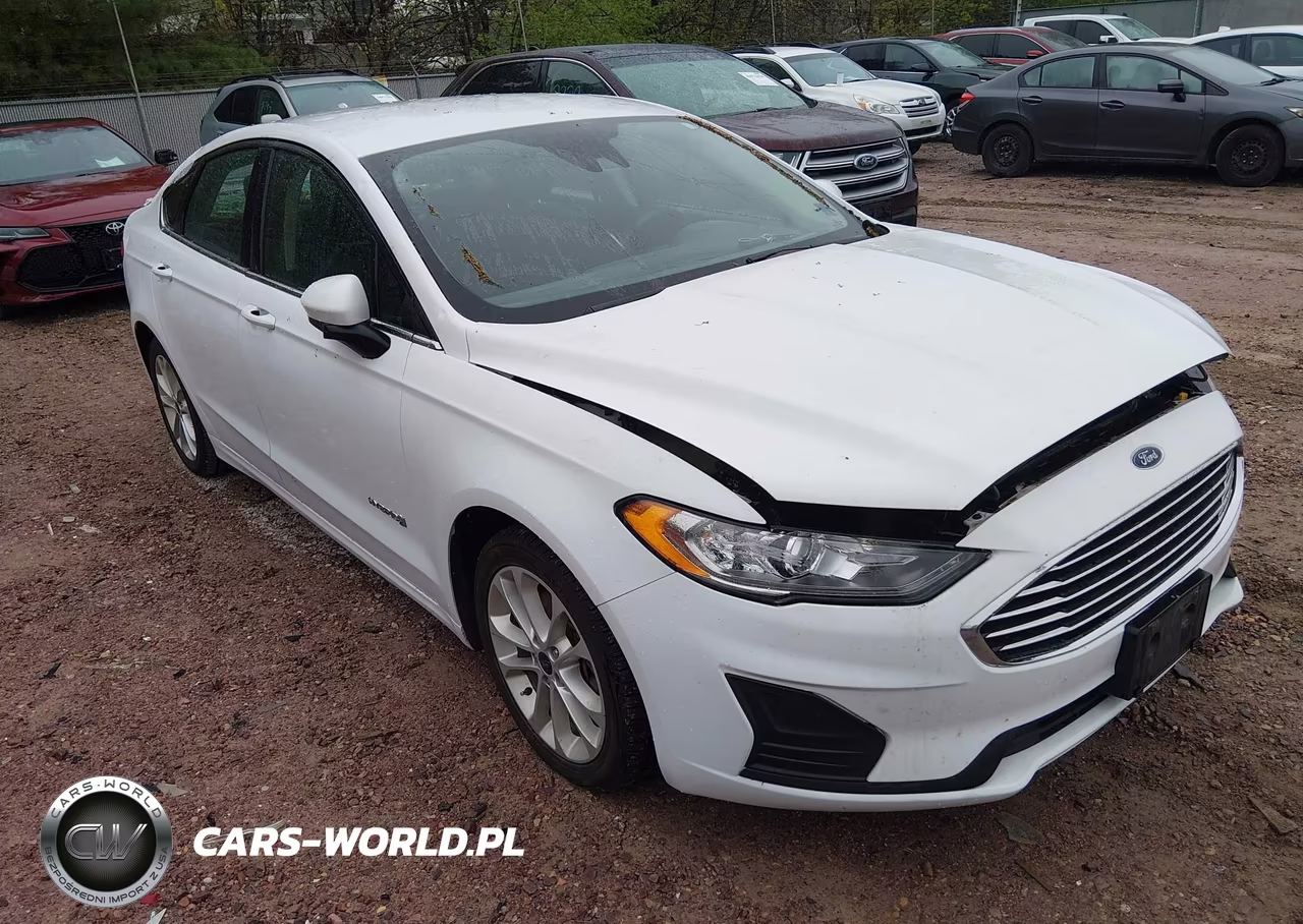 2019 Ford Fusion Hybrid Se