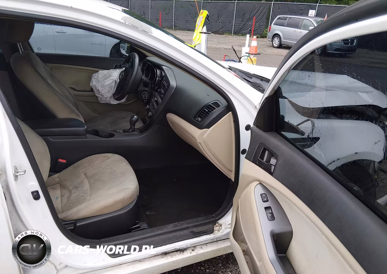 2013 Kia Optima Lx VIN:5XXGM4A75DG192834 - 5