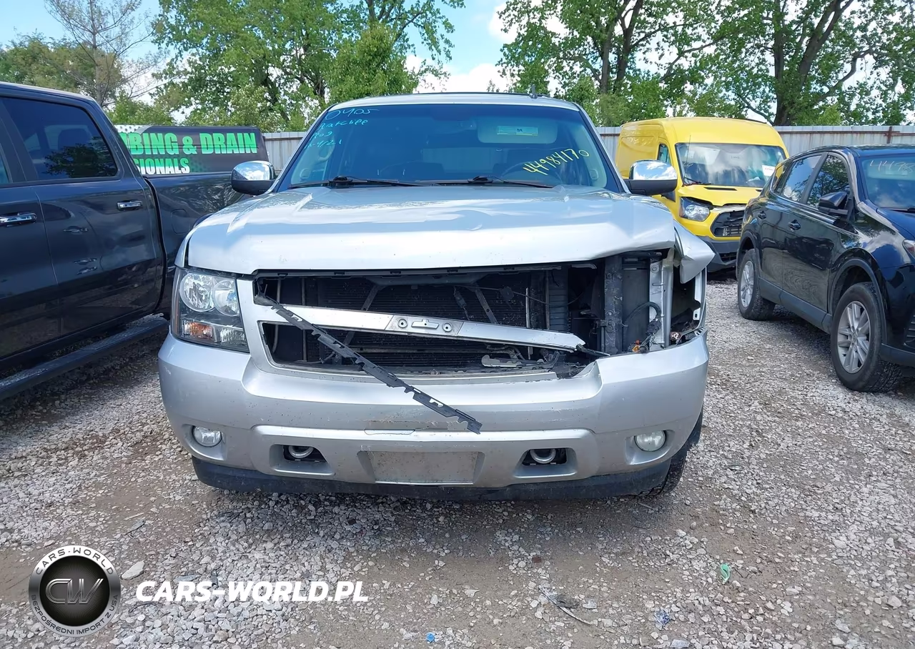 2013 Chevrolet Suburban 1500 Ltz VIN:1GNSKKE70DR216900 - 6