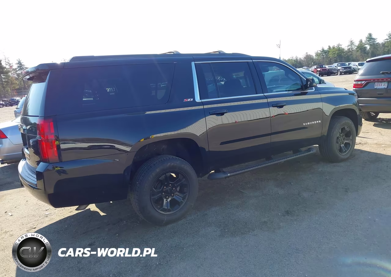 2017 Chevrolet Suburban Lt VIN:1GNSKHKC9HR394556 - 4