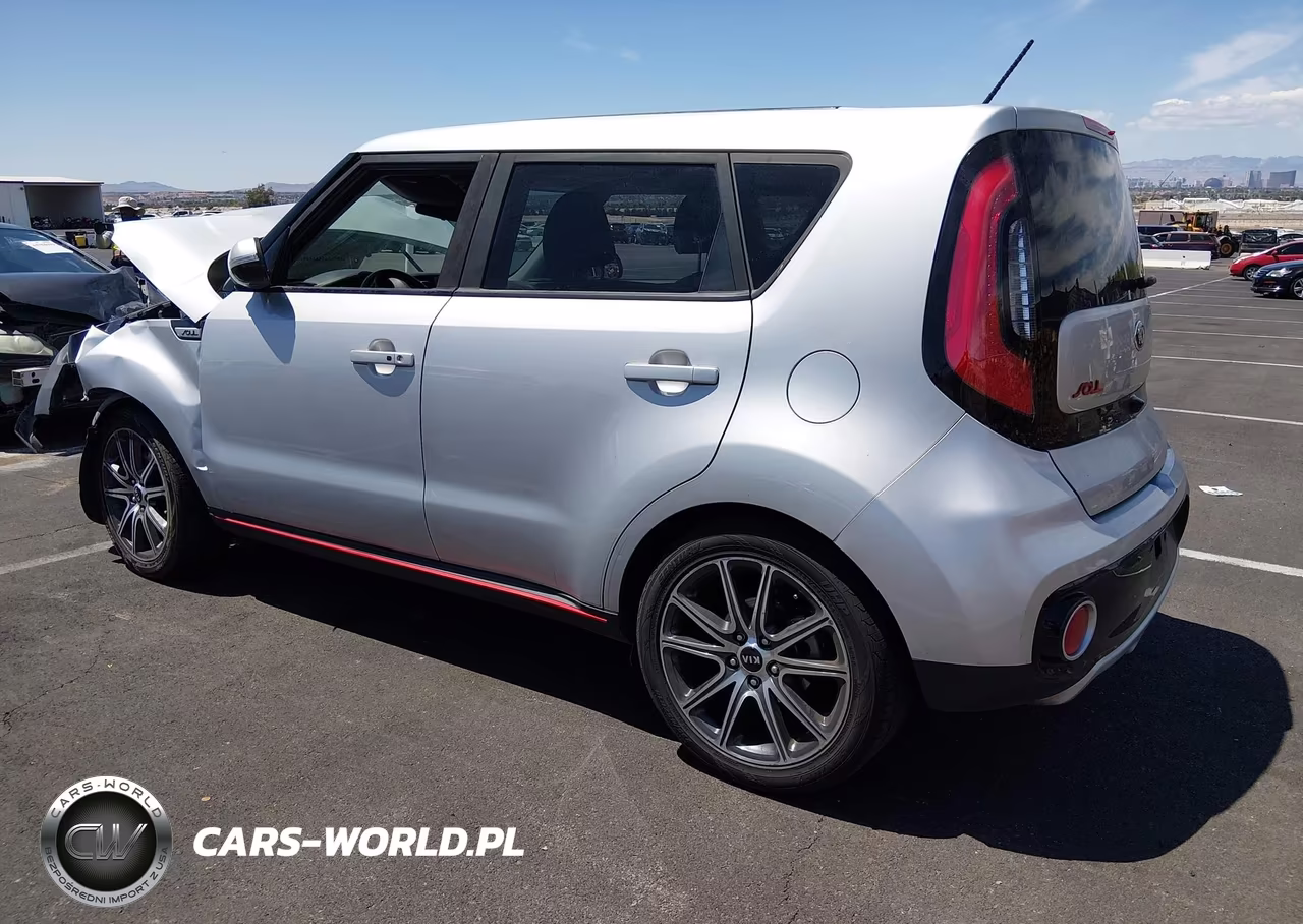 2018 Kia Soul ! VIN:KNDJX3AA2J7533243 - 3